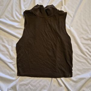 Fashion Brand Company Mock Turtleneck Croptop L